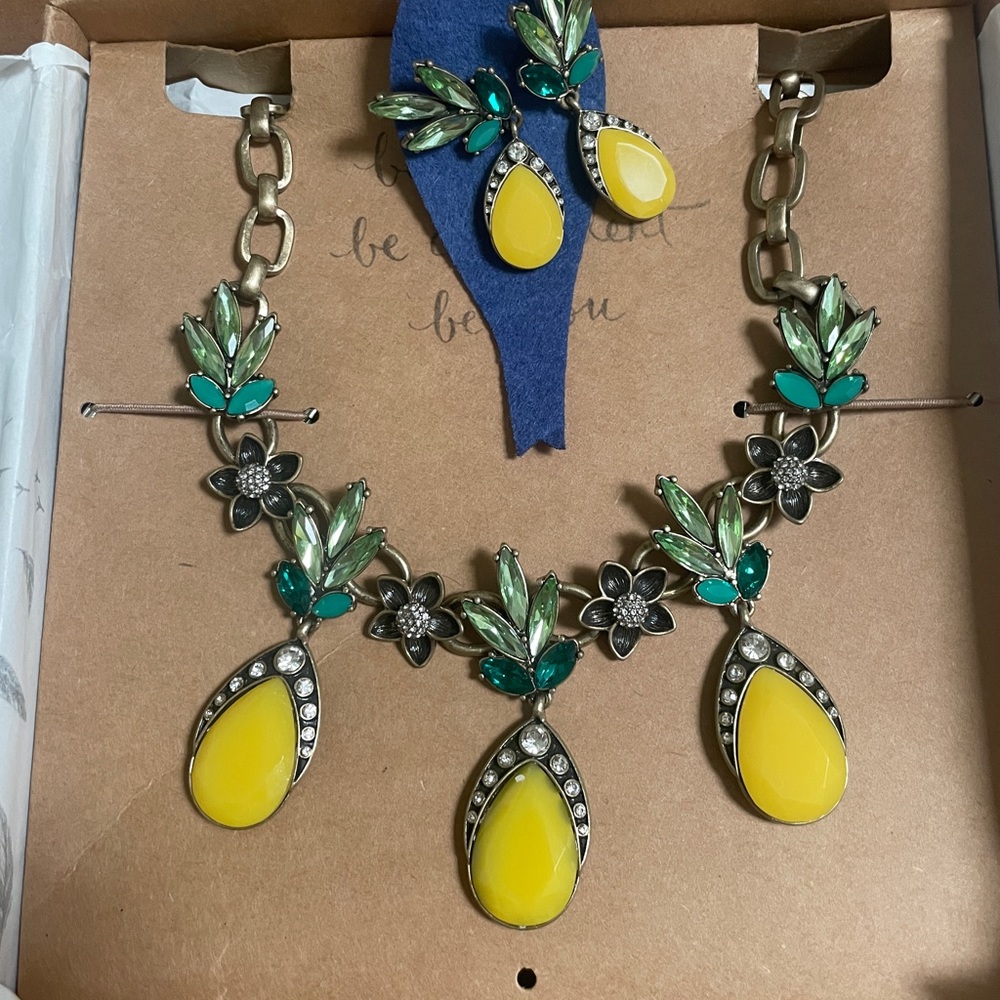 Chloe and Isabel Pineapple Statement Necklace and Earrings